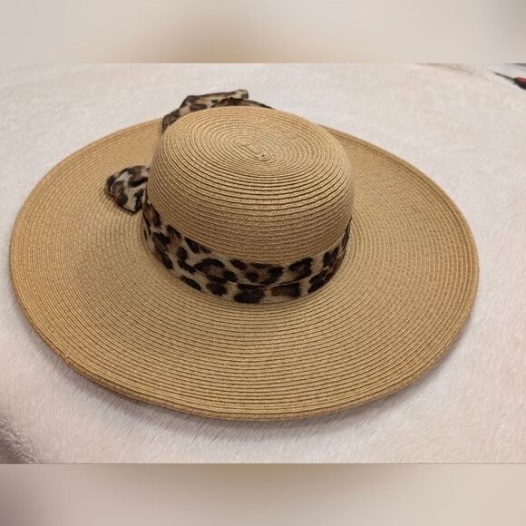 Sun 'N' Sand Leopard Print Bow Wide Brim Straw Hat UPF 50 Sun Protection Beach H - Picture 2 of 5